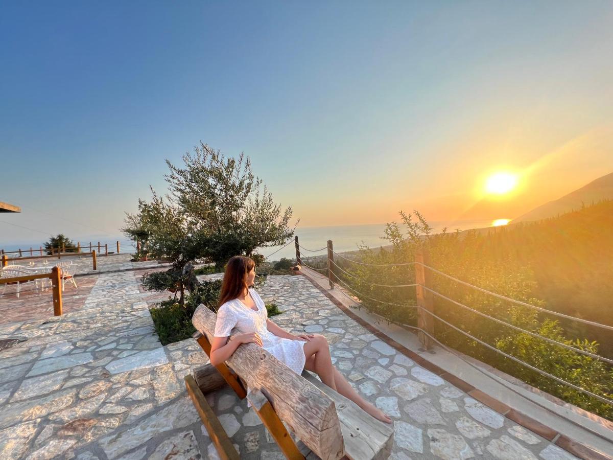 Rahoni Park & Suites Dhermi Ngoại thất bức ảnh