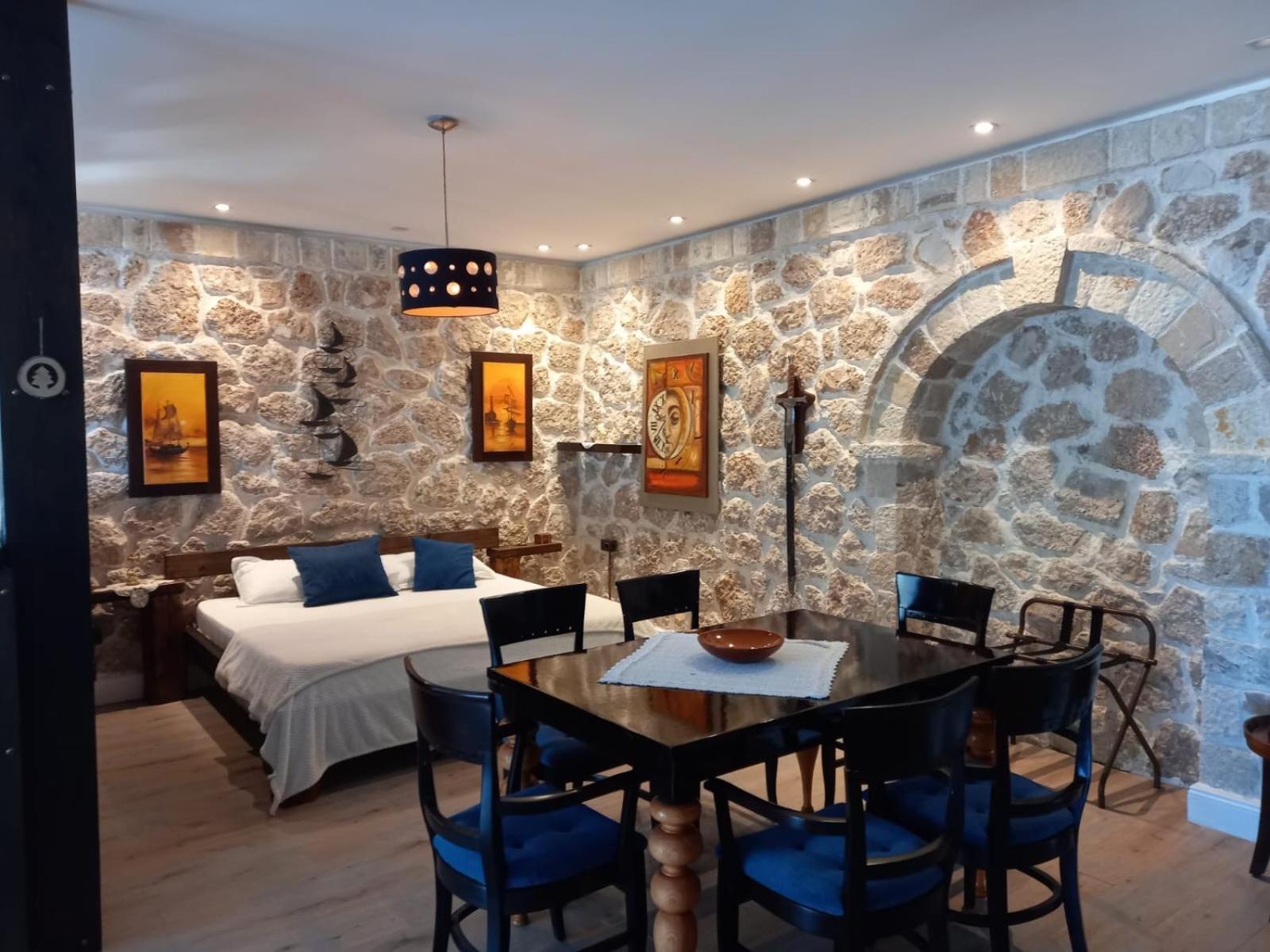 Rahoni Park & Suites Dhermi Ngoại thất bức ảnh